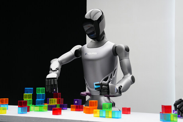 傅利叶发布通用人形机器人GR-2，开启GRx系列新征程(图3)